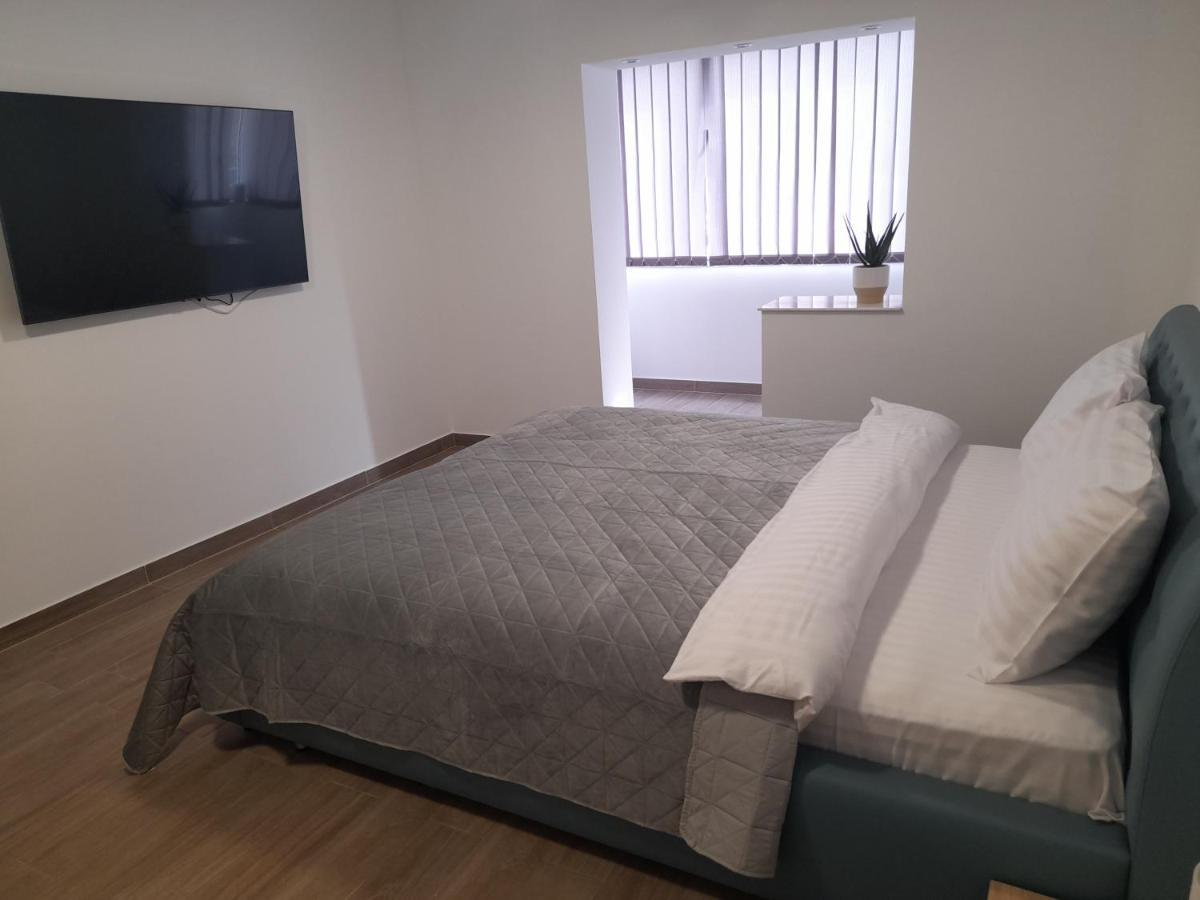 Armony Apartment Brasov Bagian luar foto